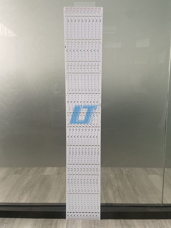 Hoja de aislamiento Industrial Iluminación LED Pcb con clientes requeridos Color de máscara de soldadura