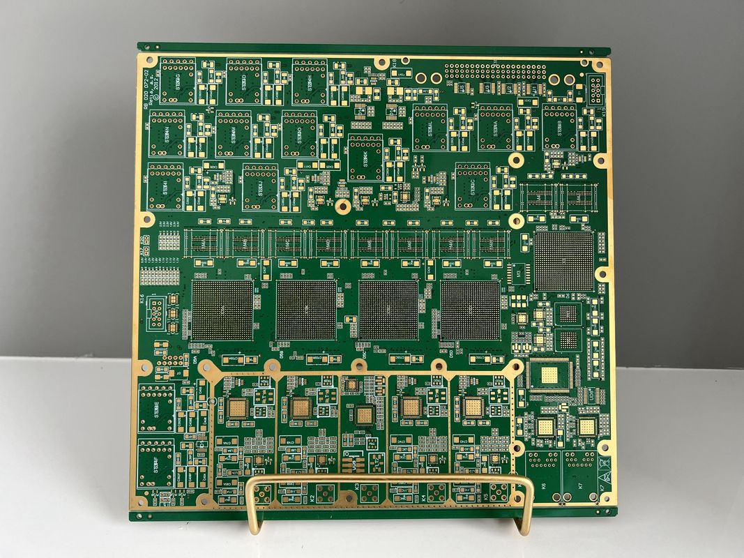 HDI de alto rendimiento de cualquier capa de placa de PCB ENIG Superficie de acabado 0,2-6 mm