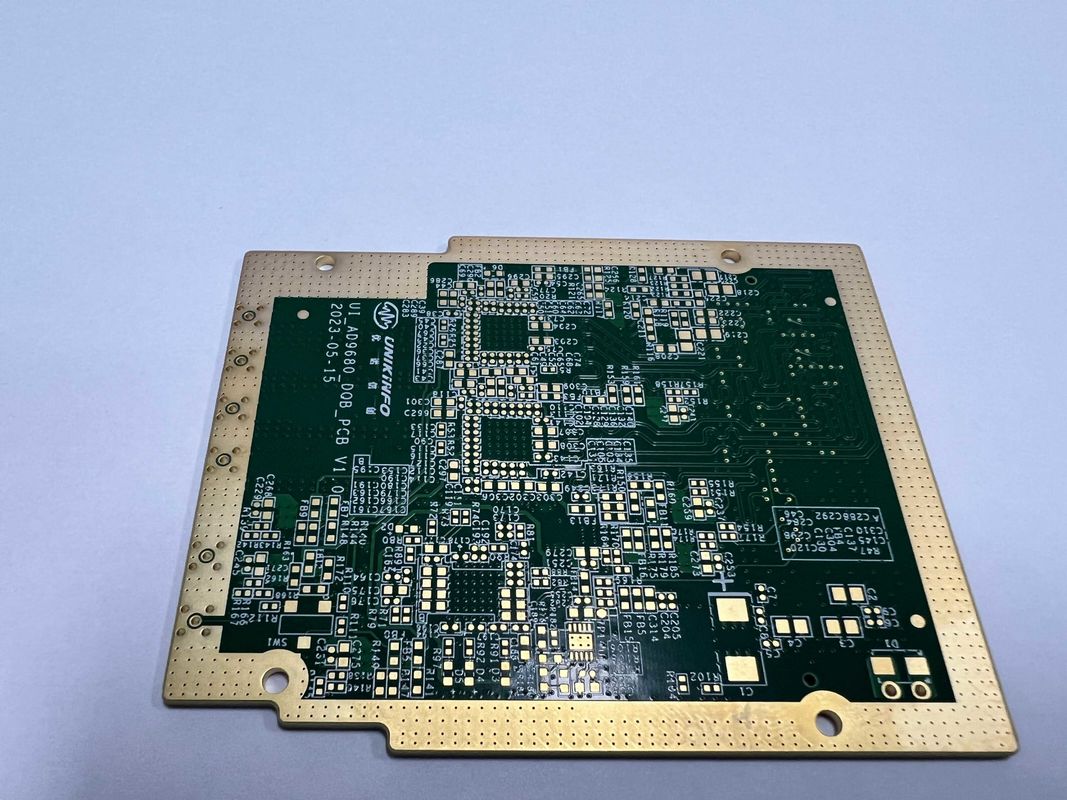 Placa de PCB HDI de alta precisión con desalineación de capas /- 0.06 4L Min. Bga Pitch 0.3mm